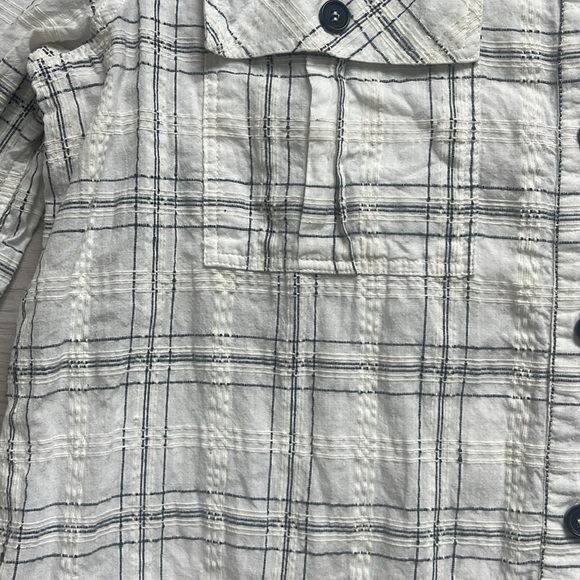 Billy Reid- size M button up - Picture 2 of 4